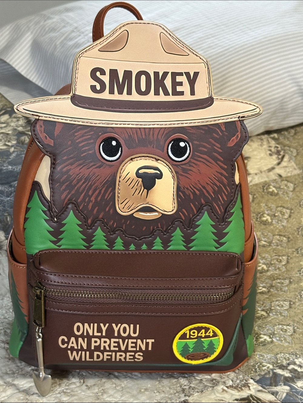 Exclusive 707 Backpack featuring Smokey the Bear, NWTs